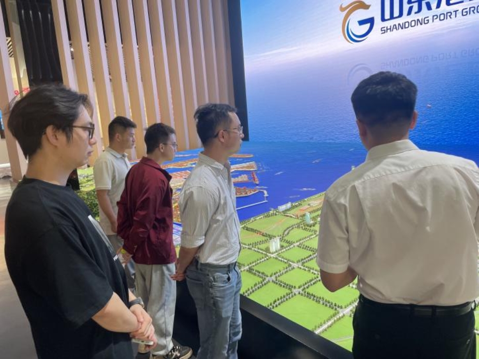 3b85b2fc0a83a526bc581ca3b73f0a99